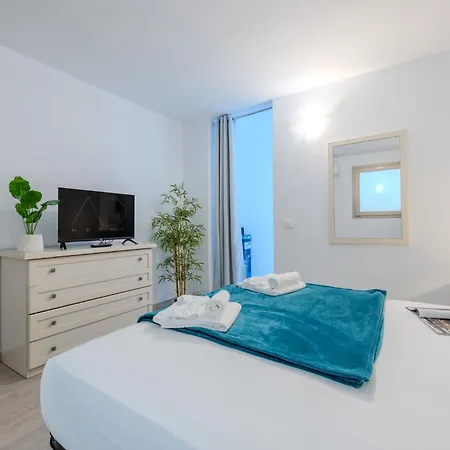 Apartment Sea View House 3
